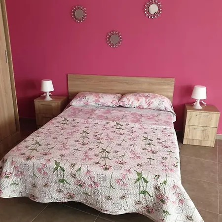 Lägenhet Matefay Apartament *